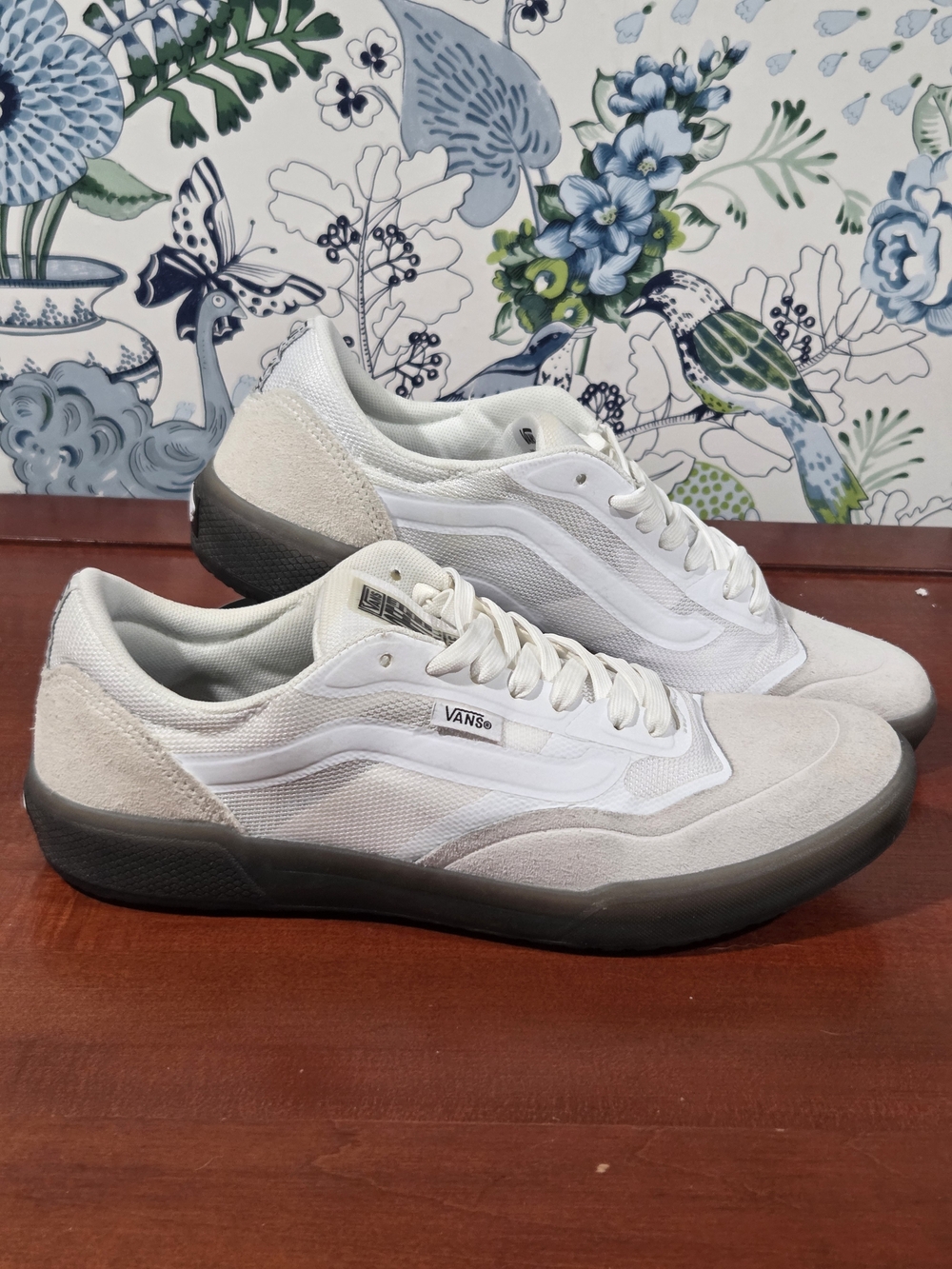 Vans A.V.E. Pro UltimateWaffle US 8 White Skate Shoes